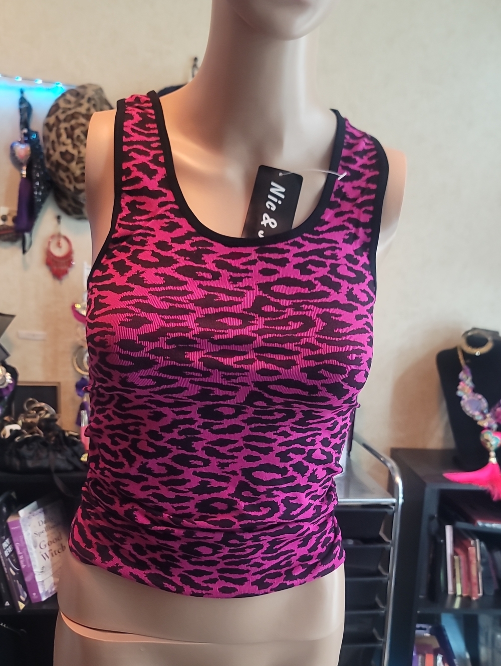 Women's Pink Leopard Print Tank Top